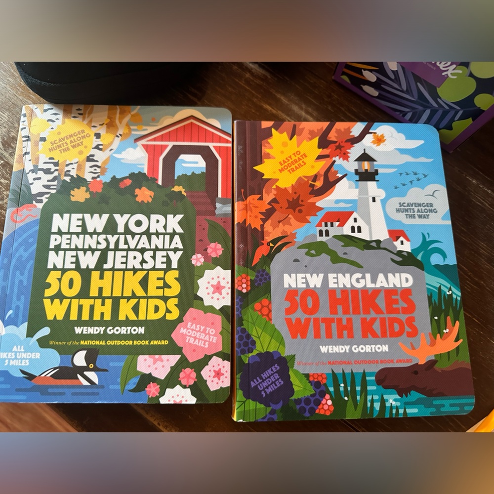2 books - Hikes with kids